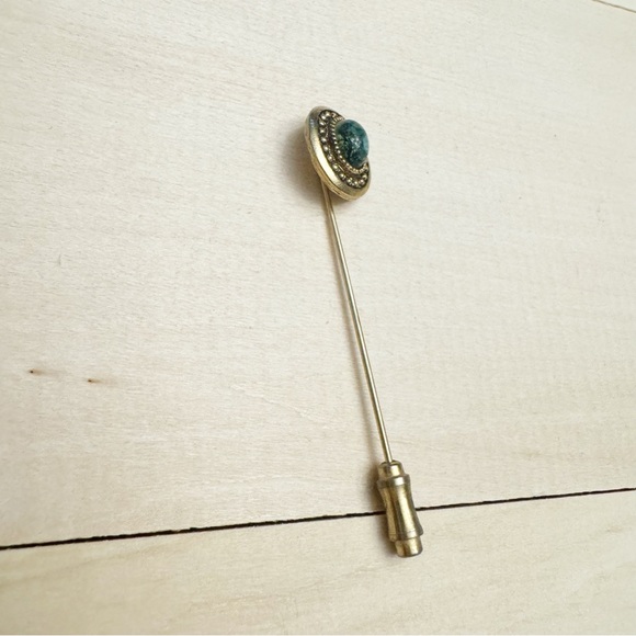 Vintage Dragons Breath Stickpin Golden Jelly Opal Victorian Raised Relief - Picture 6 of 10